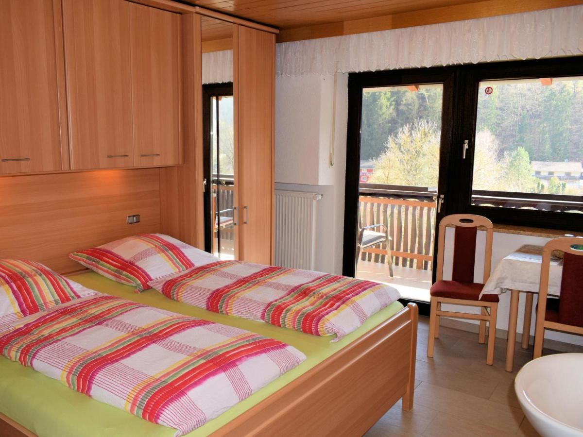 Gaestehaus Grau Egloffstein Εξωτερικό φωτογραφία